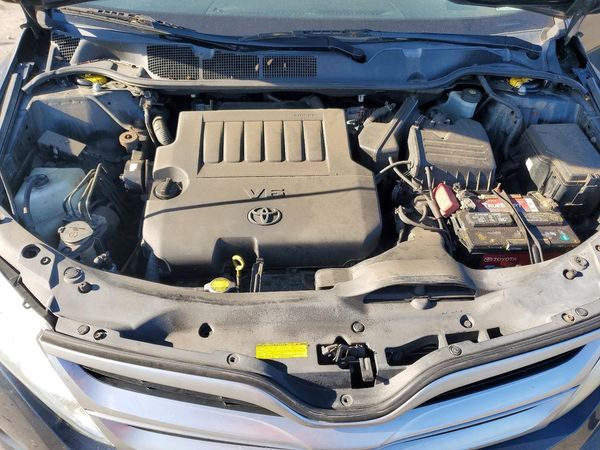 2013 TOYOTA VENZA
