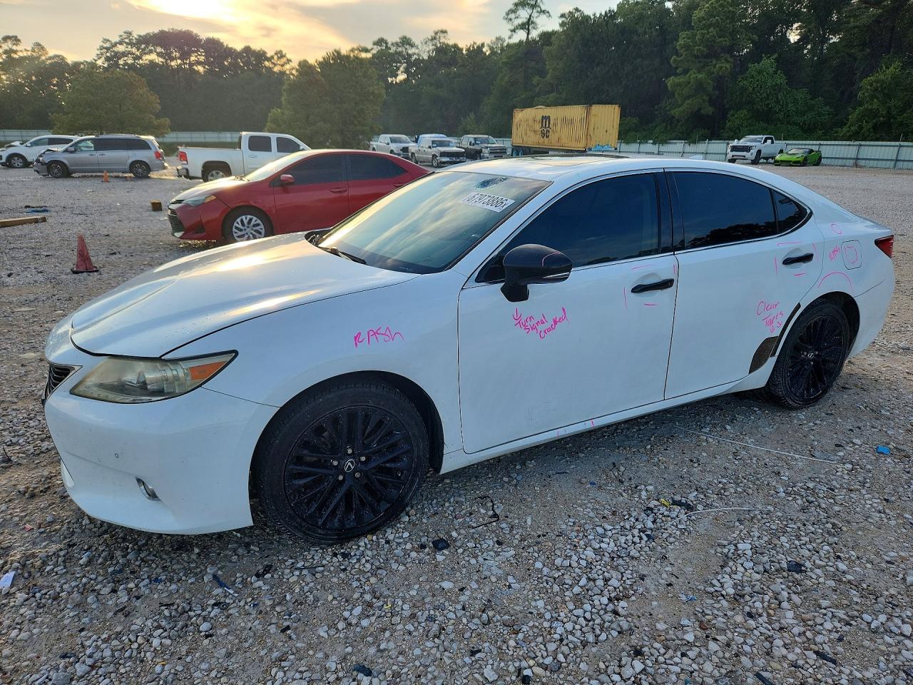 2015 LEXUS ES