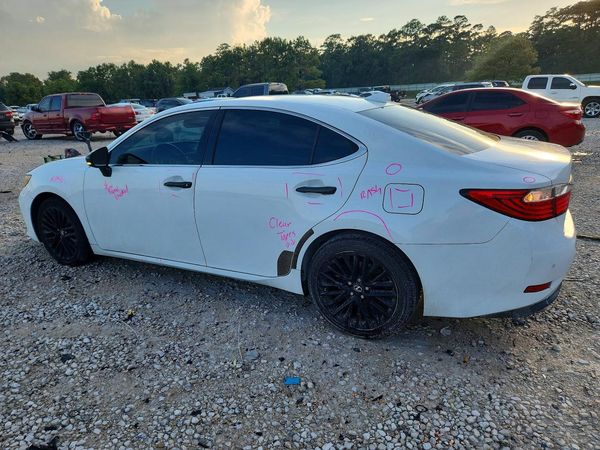 2015 LEXUS ES