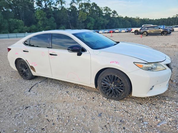 2015 LEXUS ES