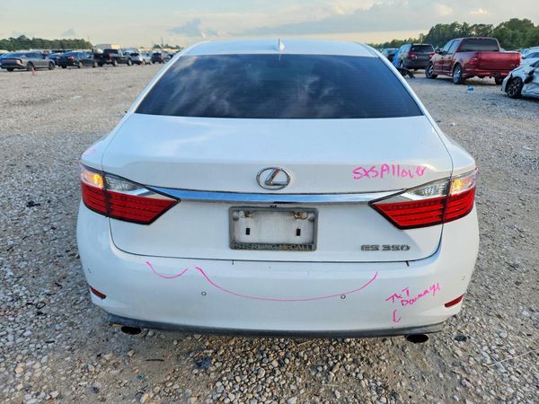 2015 LEXUS ES