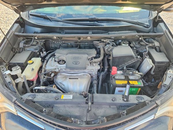 2017 TOYOTA RAV4 XLE