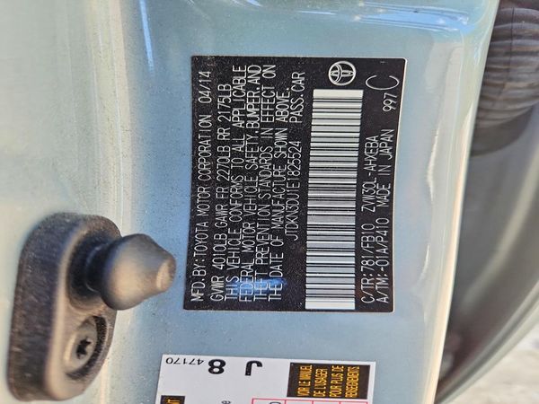 2014 TOYOTA PRIUS — VINS