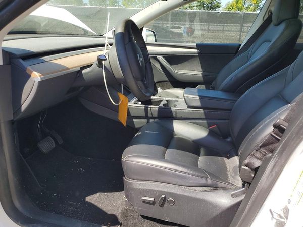 2023 TESLA MODEL Y — DENT