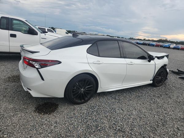 2023 TOYOTA CAMRY