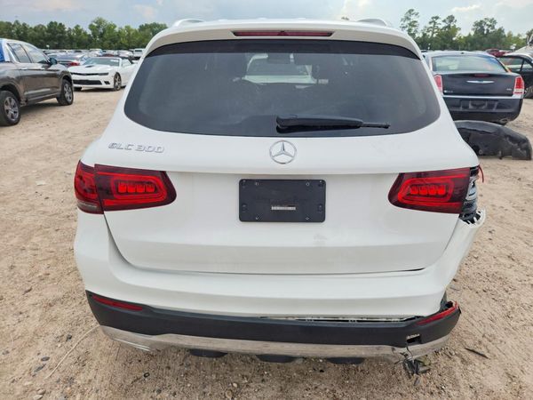 2020 MERCEDES-BENZ GLC