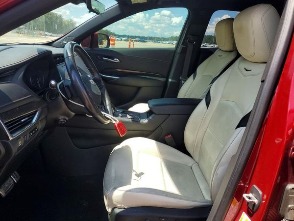 2019 CADILLAC XT4