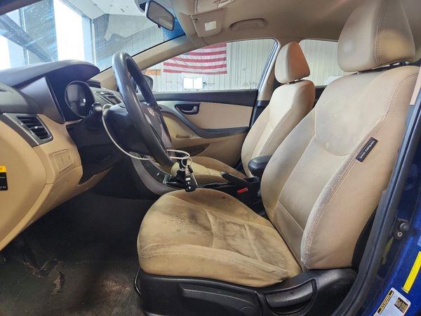 2013 HYUNDAI ELANTRA