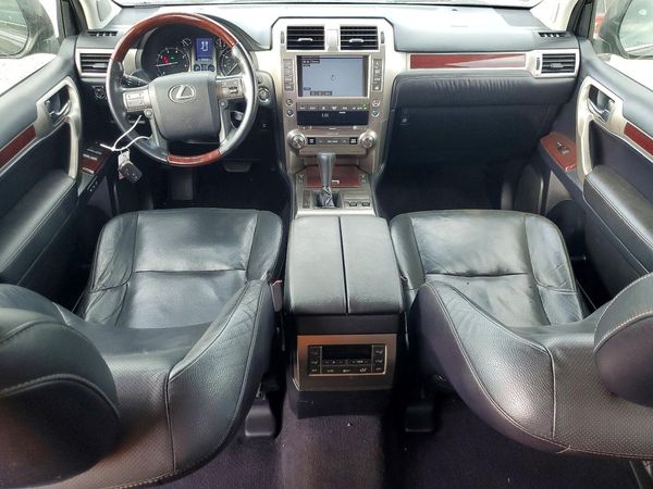 2016 LEXUS GX 460