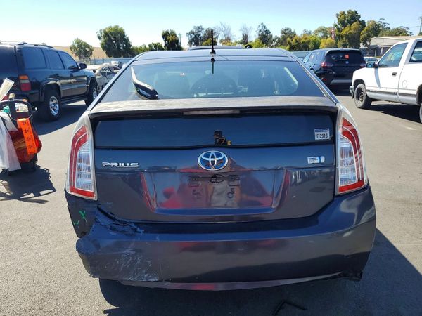 2014 TOYOTA PRIUS