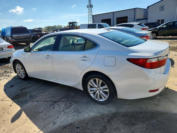 2013 LEXUS ES