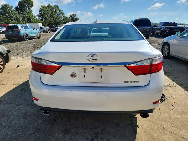 2013 LEXUS ES
