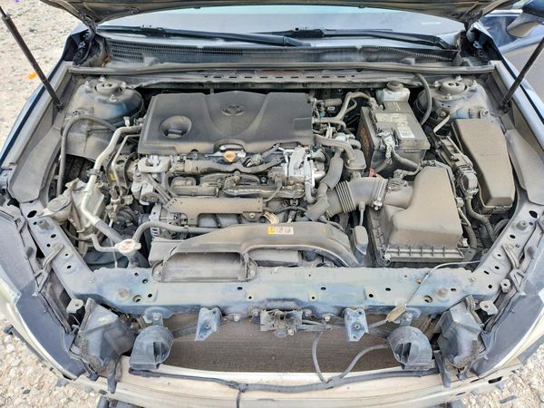 2019 TOYOTA CAMRY