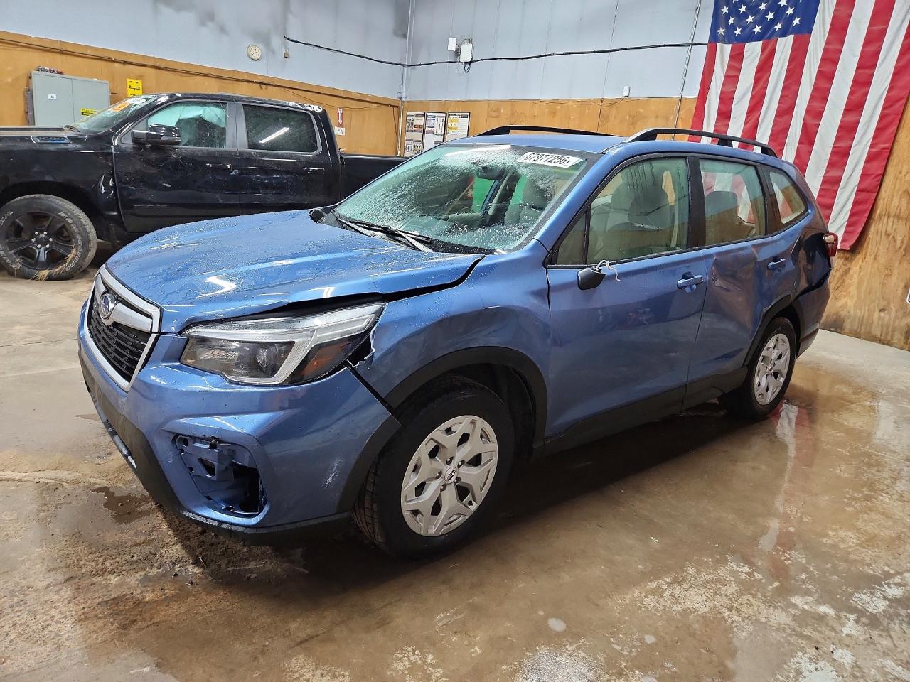 2021 SUBARU FORESTER Base