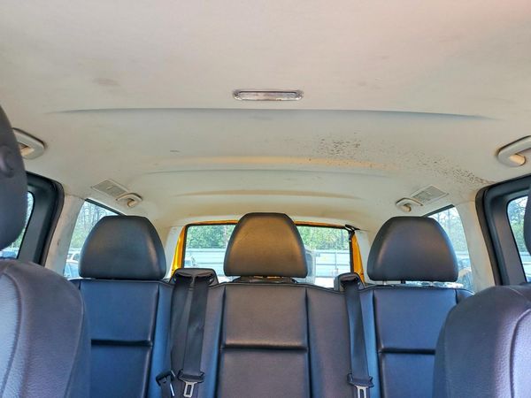 2019 MERCEDES-BENZ METRIS