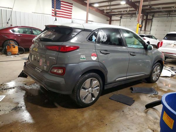 2021 HYUNDAI KONA