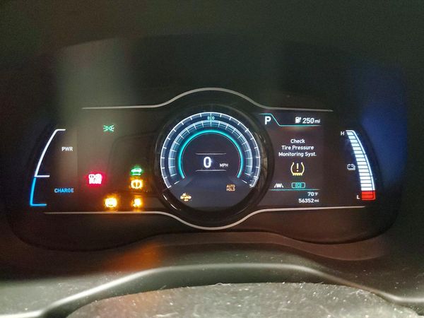 2021 HYUNDAI KONA