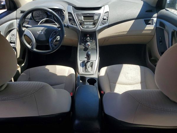 2014 HYUNDAI ELANTRA GLS(Middle)