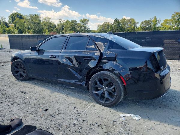 2023 CHRYSLER 300