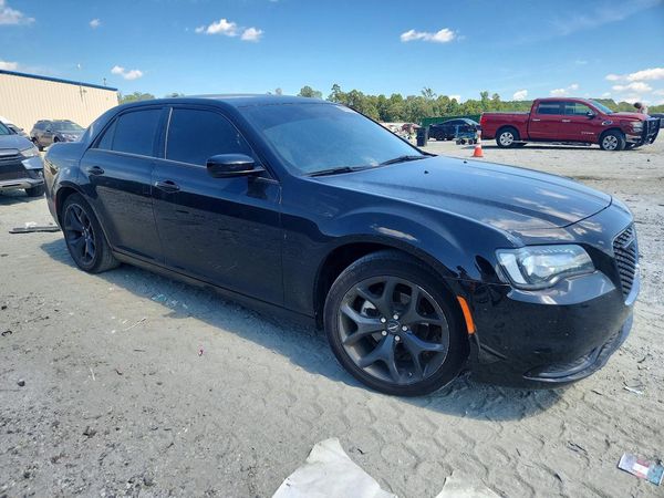 2023 CHRYSLER 300
