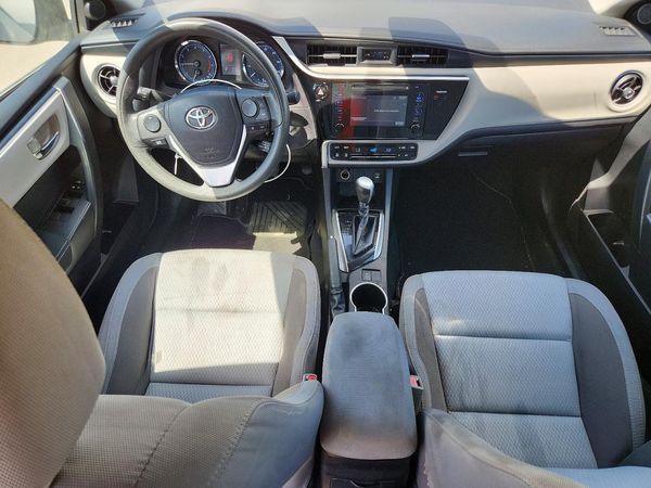 2017 TOYOTA COROLLA
