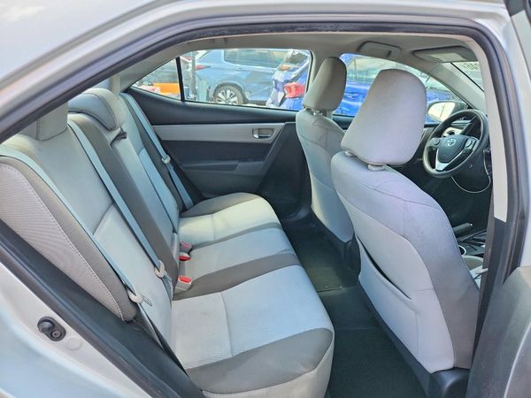 2017 TOYOTA COROLLA