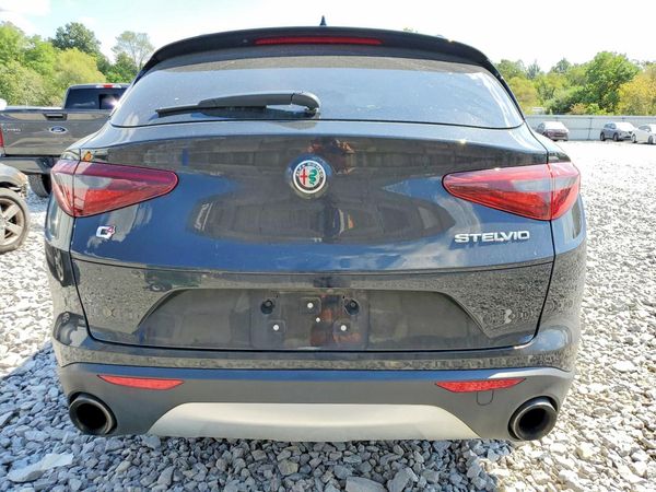 2018 ALFA ROMEO STELVIO