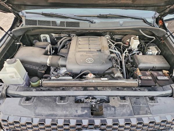 2021 TOYOTA TUNDRA Platinum grade