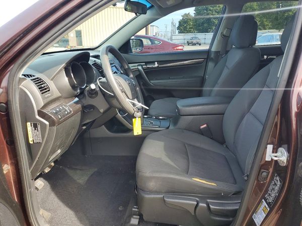 2012 KIA SORENTO GL(Middle-low grade)