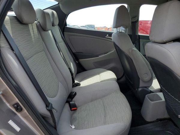 2017 HYUNDAI ACCENT SE Base