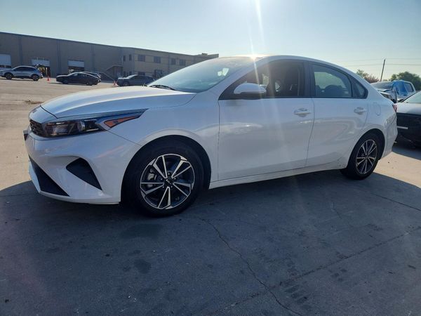 2022 KIA FORTE