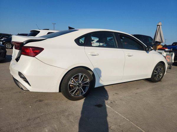 2022 KIA FORTE