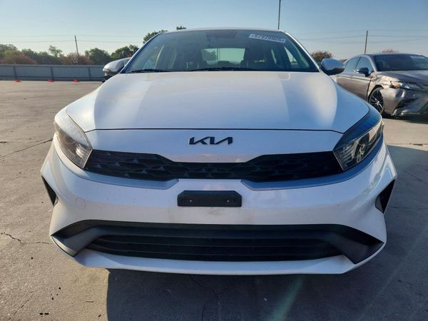 2022 KIA FORTE