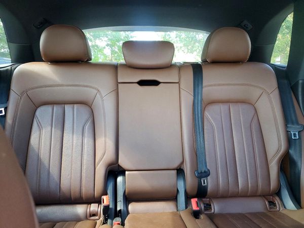 2018 AUDI Q5 quattro Premium Plus
