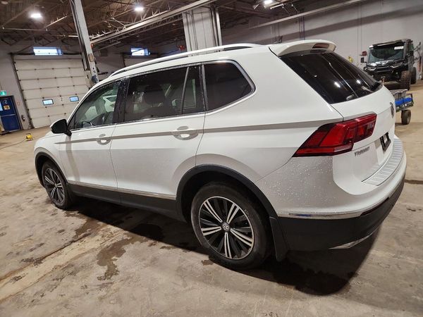 2018 VOLKSWAGEN TIGUAN 4Motion SEL Premium