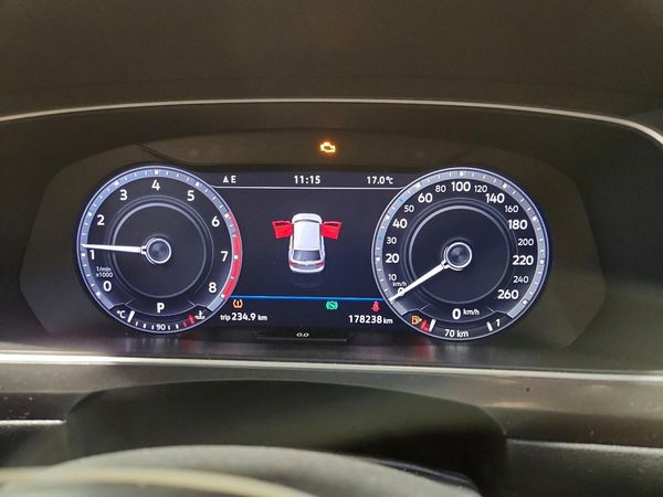 2018 VOLKSWAGEN TIGUAN 4Motion SEL Premium