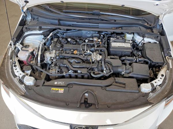 2024 TOYOTA COROLLA