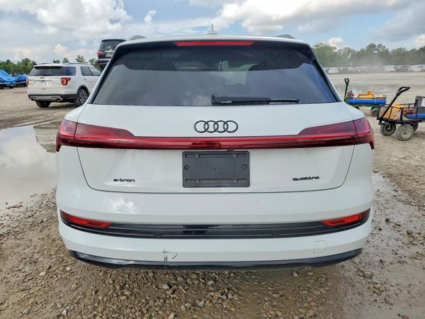 2023 AUDI E-TRON