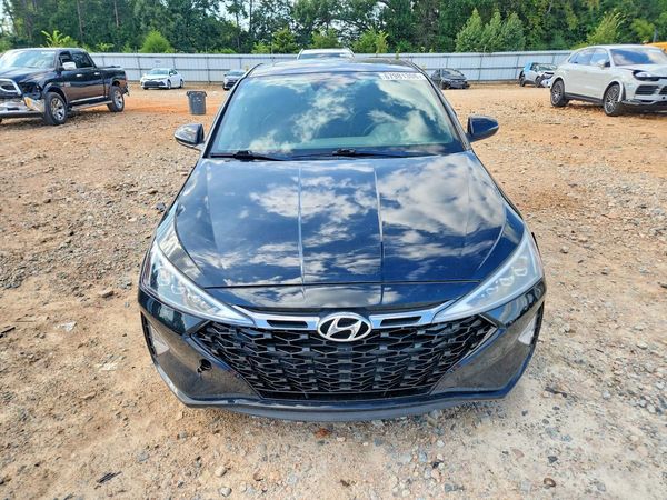 2019 HYUNDAI ELANTRA