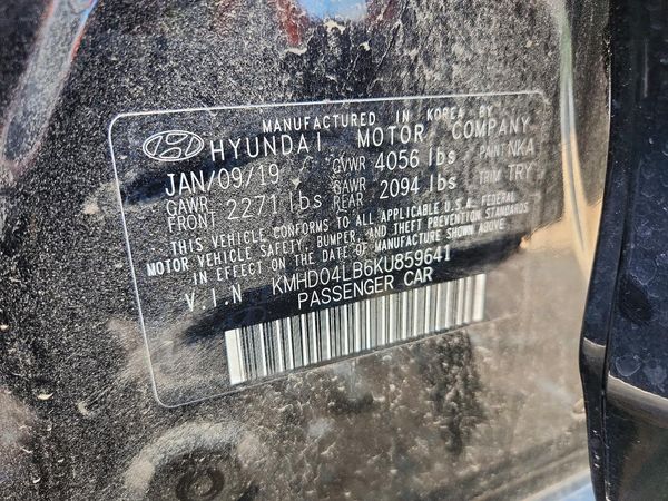 2019 HYUNDAI ELANTRA