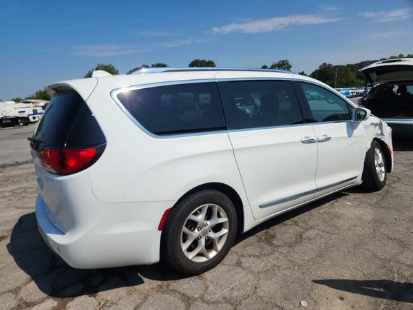 2018 CHRYSLER PACIFICA