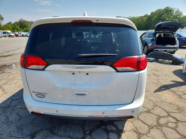 2018 CHRYSLER PACIFICA
