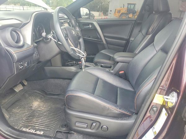 2016 TOYOTA RAV4