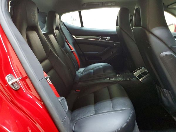 2016 PORSCHE PANAMERA Base (2WD), 4 (4WD)