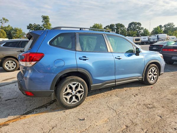 2021 SUBARU FORESTER