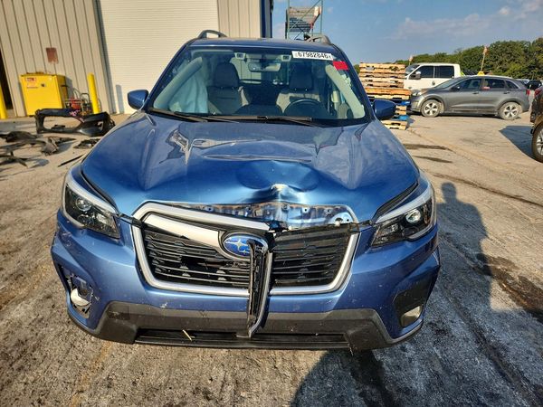 2021 SUBARU FORESTER