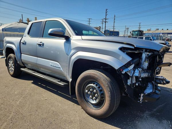 2026 TOYOTA TACOMA — Passenger 3/4