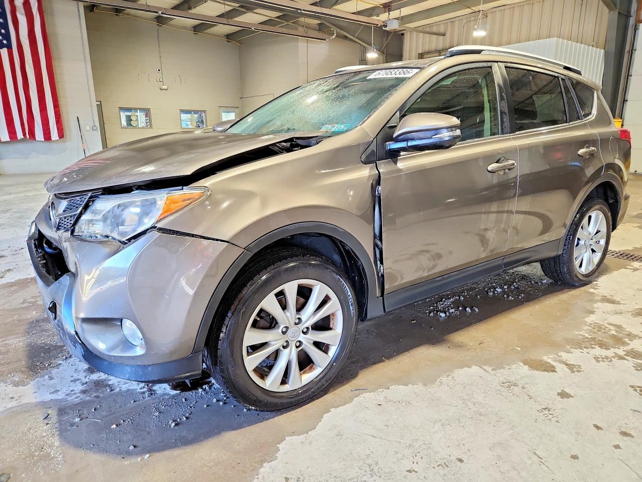 2015 TOYOTA RAV4