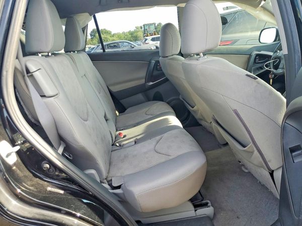 2012 TOYOTA RAV4 Standard