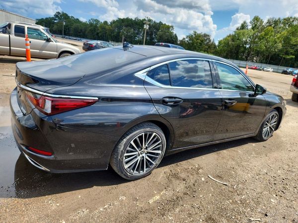 2022 LEXUS ES 350